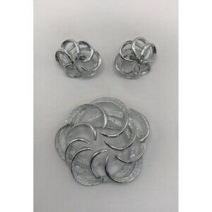 Vintage Sarah Coventry Tailored Swirl Siver Tone Brooch & Clip On Earring Set